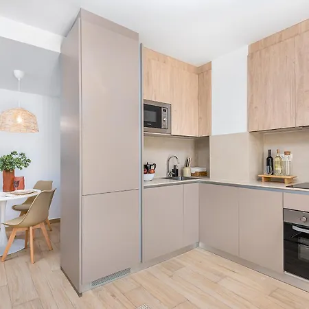 דירה Marinasunbeach Rem טורבייחה